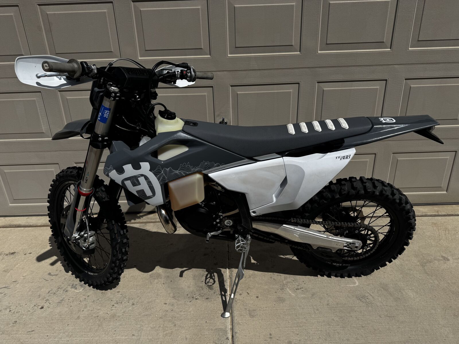 Te 300 Pro/ XC-W/TX 2024