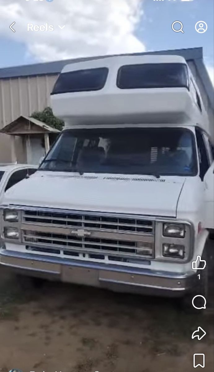 1986 Chevrolet G-20 Van