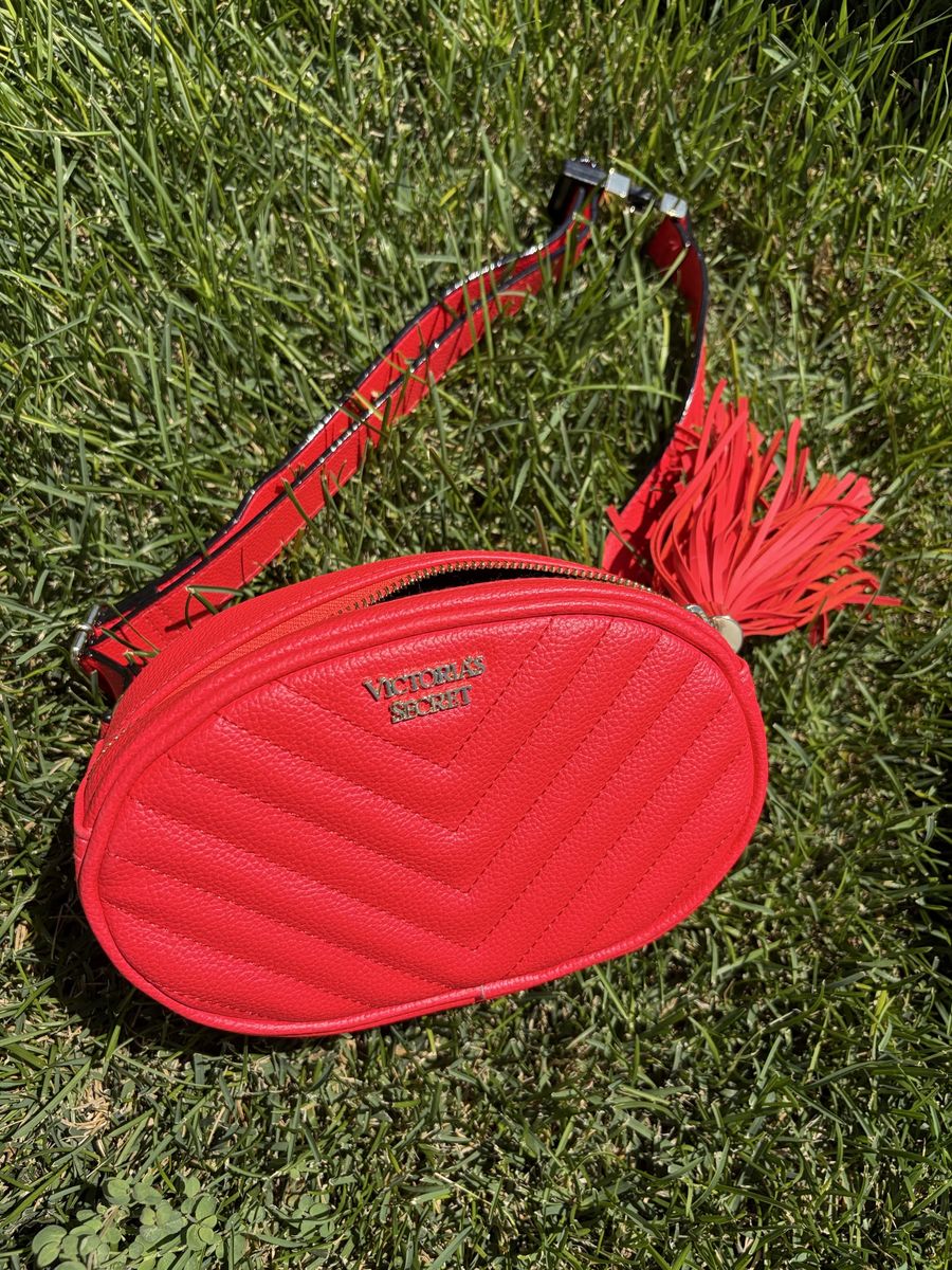Victoria's Secret Red/orange Quilted Chevron Fanny Pack with Tassel - Adjustable Strap
