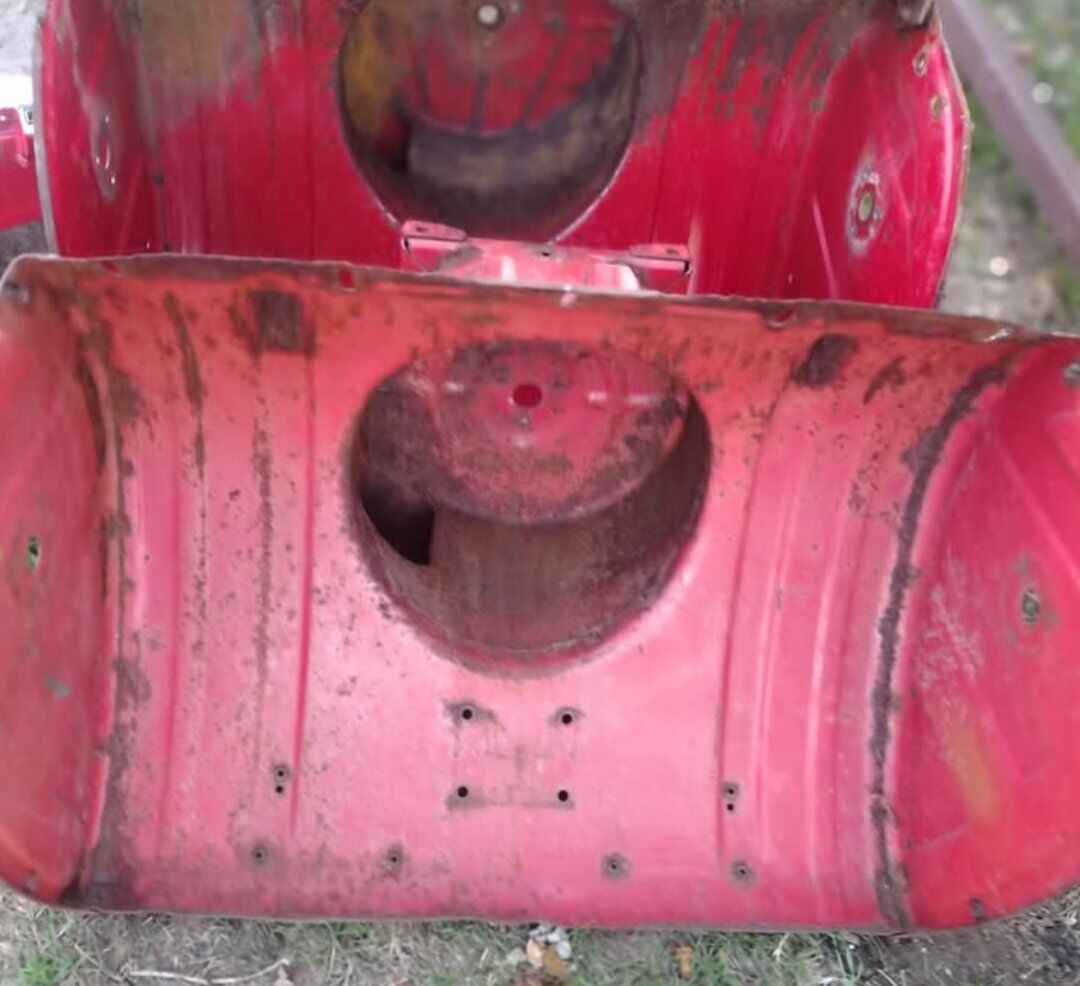 Honda HS828  Snowblower Part Honda 
HOUSING, AUGER