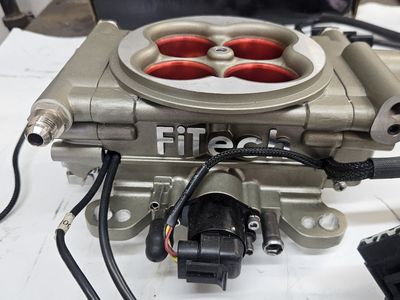 FiTech Go Street EFI 400HP Fuel Injection System - Never Used