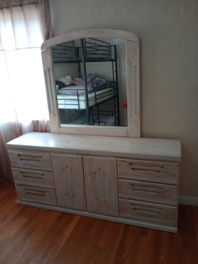 Vintage Light Wood Dresser with Mirror - Spacious Bedroom Storage