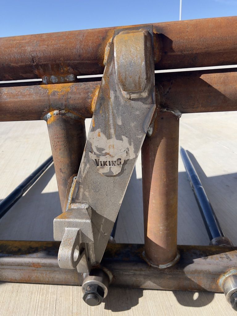 Main image 2