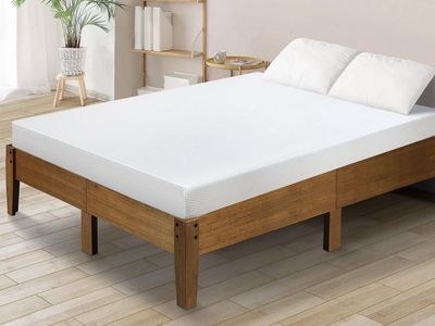 Gel Memory Foam Mattress, Queen Size, 5-inch Thick, Breathable & Moisture Wicking