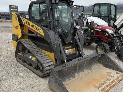 New holland skid steer