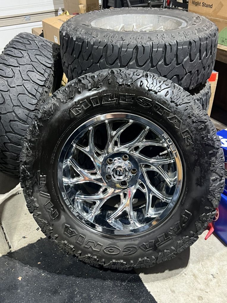 Patagonia Tires & Fuel Wheels ( Set Of 5)