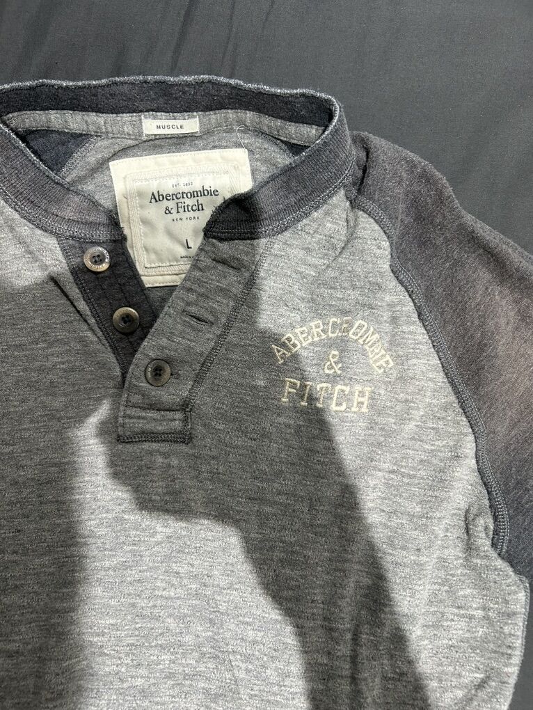 Abercrombie 3/4 Baseball Style Shirt