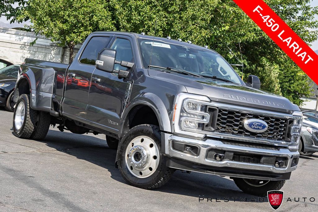 2023 Ford F-450 Lariat