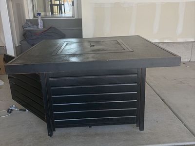 Fire Sense Finn Aluminum Propane Fire Pit Table – 55,000 BTU