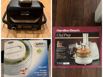 Variety of small kitchen appliances