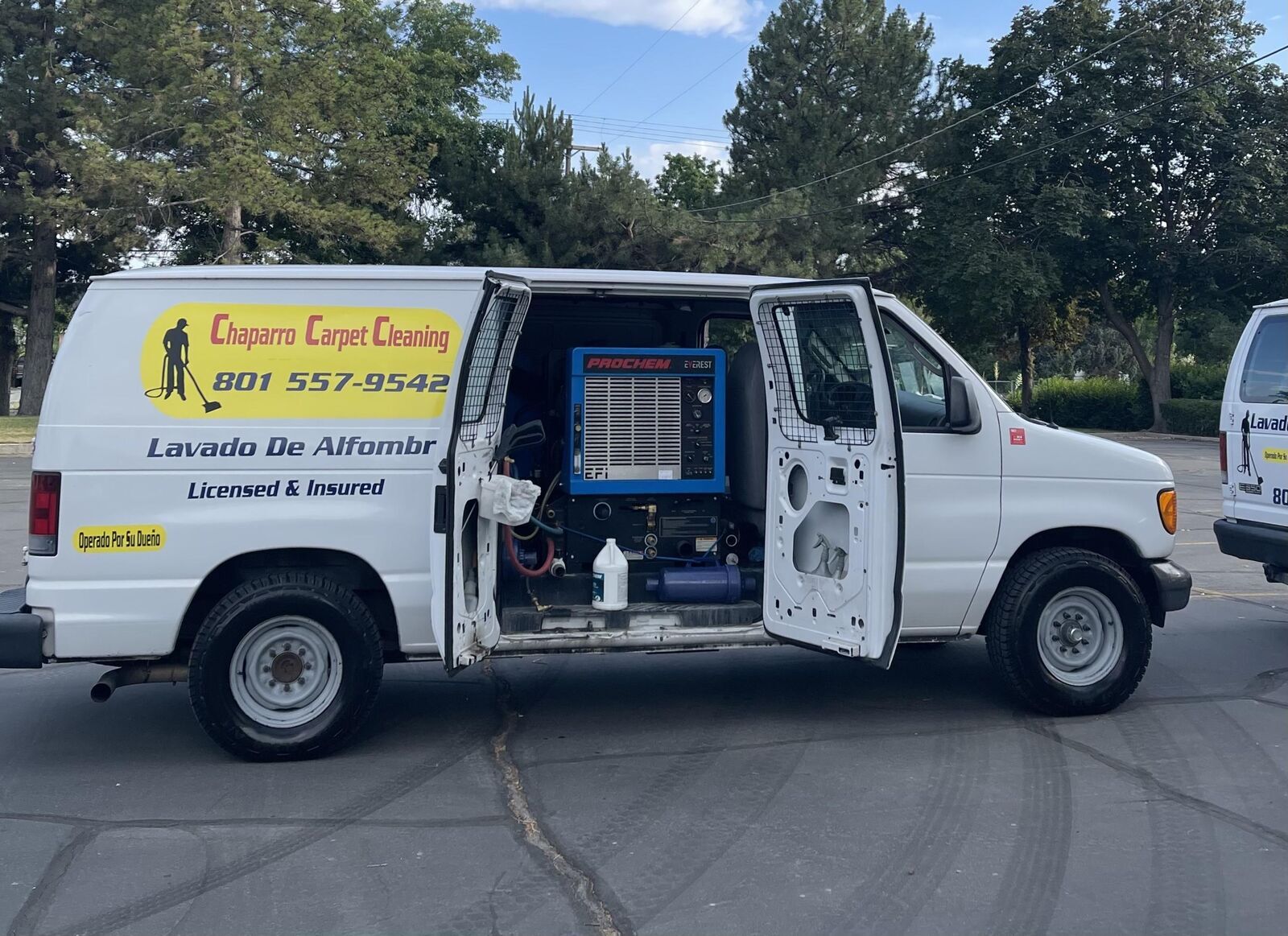 Chaparro Carpet Cleaning | Car Carpet Cleaning | Residential & Commerical