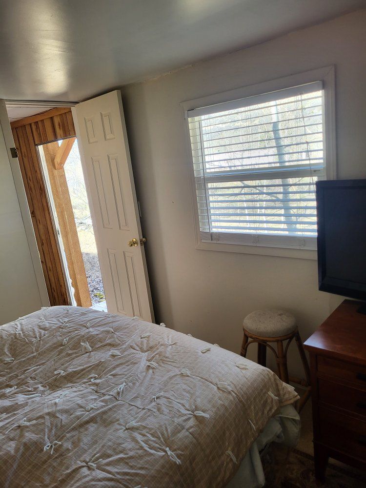 Main image 11