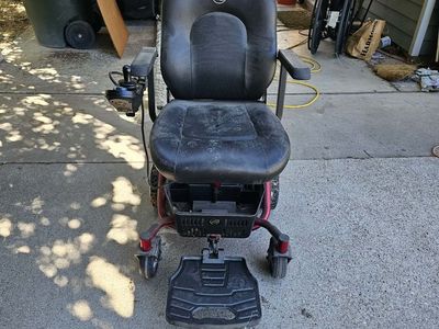 Mobility scooter