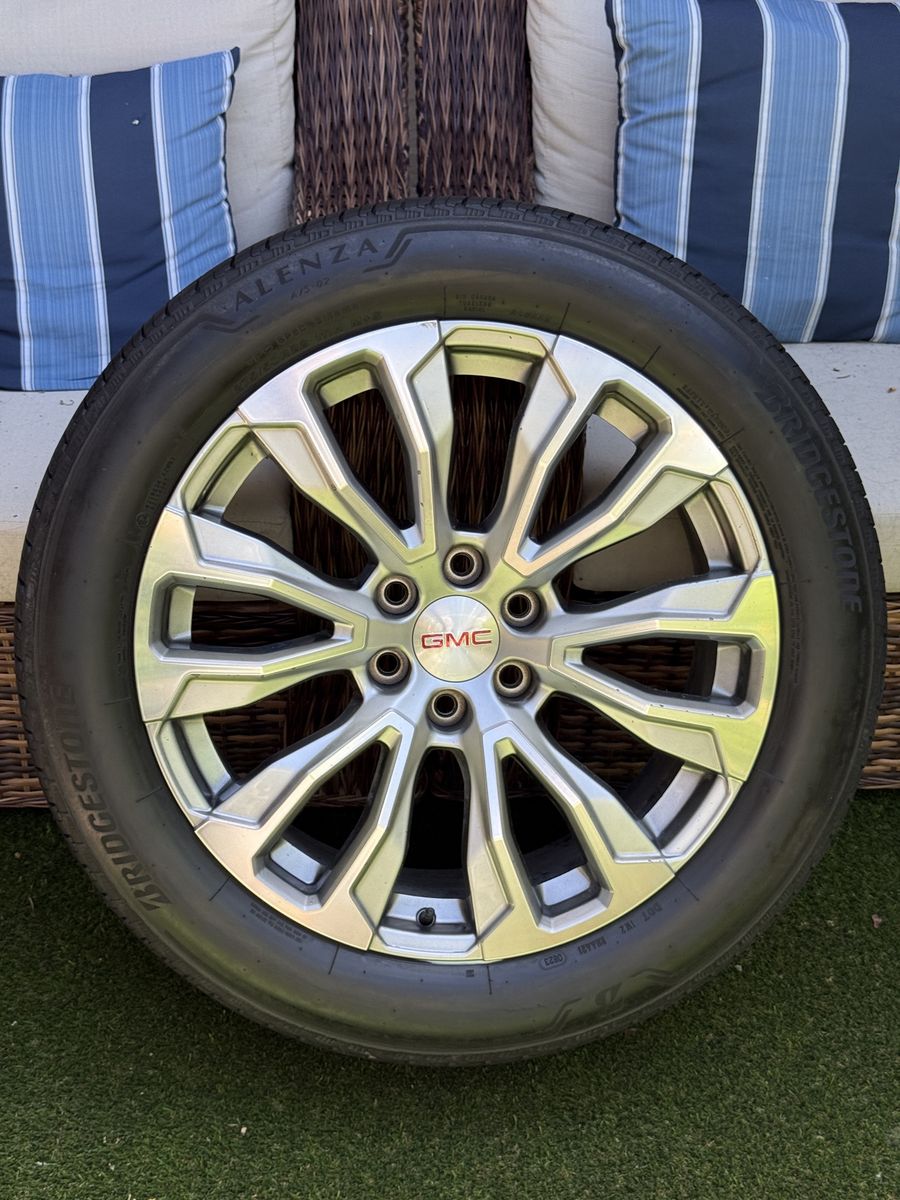 2023 GMC Yukon XL Denali 22” OEM Chrome Wheels & Bridgestone Tires (Set of 4)