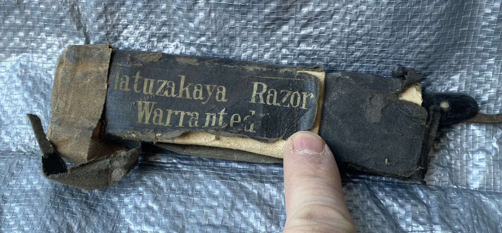 Vintage WWII Okinawa Bring-Back Japanese "Matuzakaya Warranted" Straight Razor with Original Sleeve