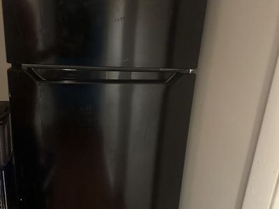 Mini refrigerator