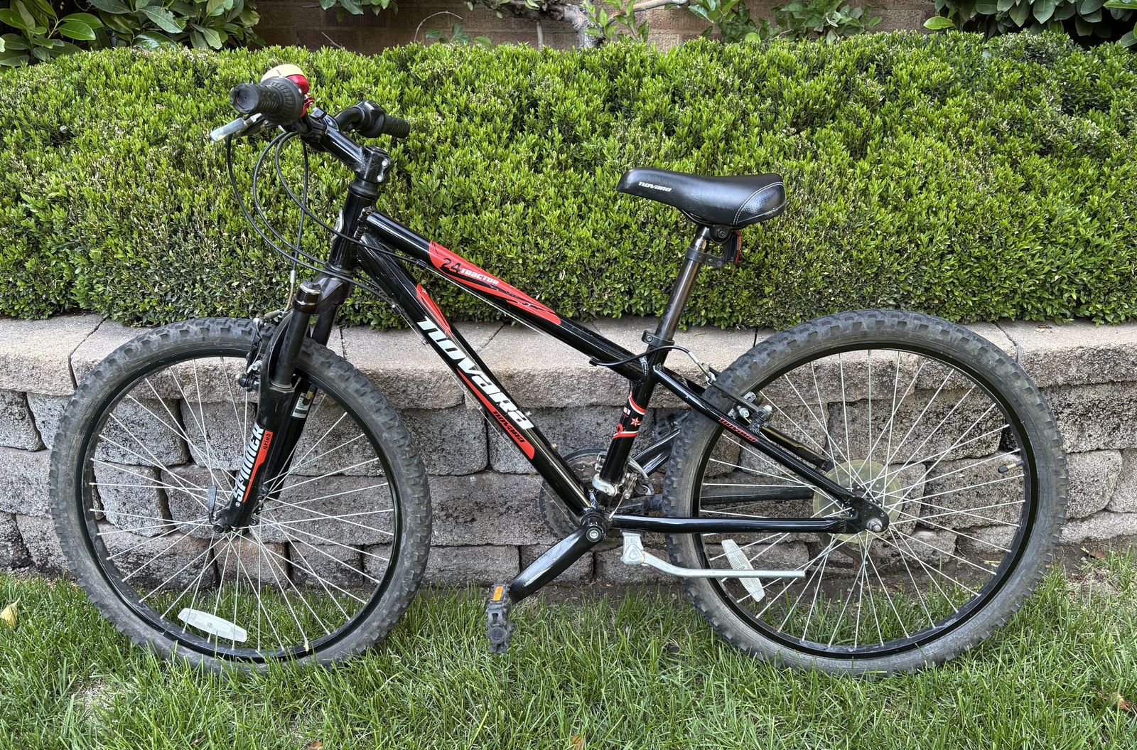 Kids 24 inch Novara mountain bike