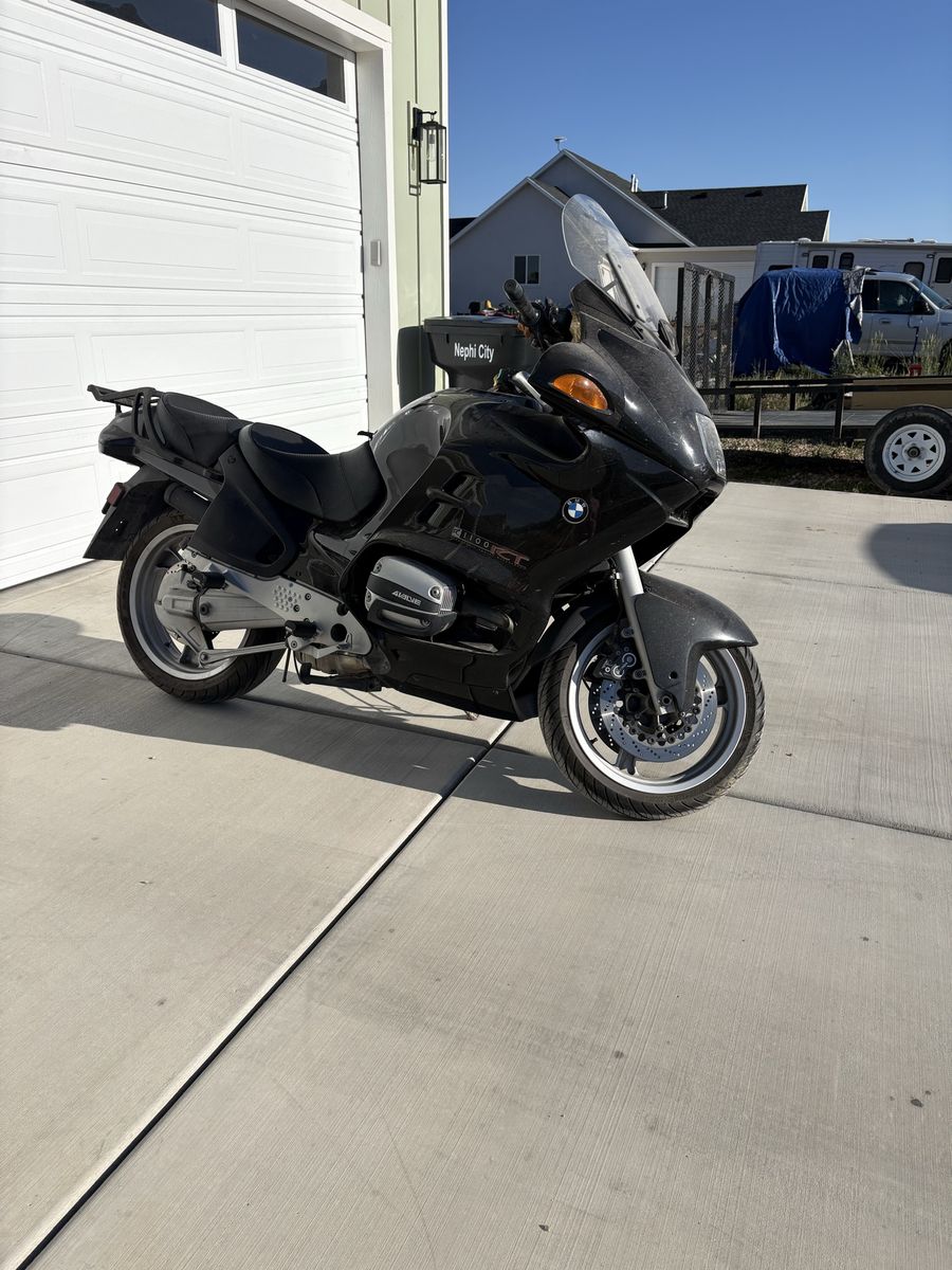 1998 BMW R1100 motorcycle