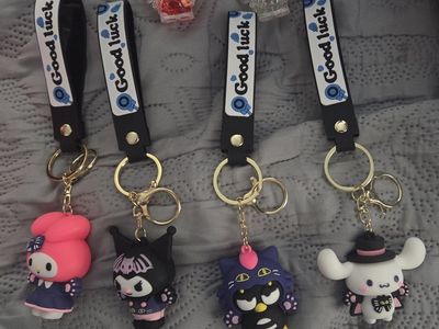 Sanrio My Melody, Kuromi, Cinnamoroll & Badtz-Maru Keychain Set - Cute "Good Luck" Keyring Bundle