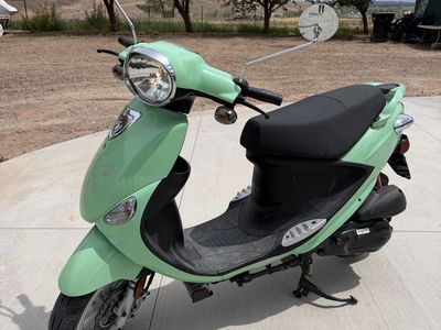 2022 Genuine Scooter Buddy 170i