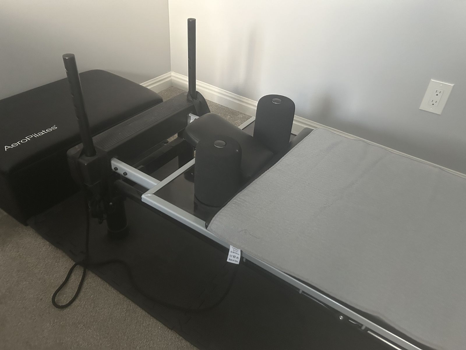Main image 3