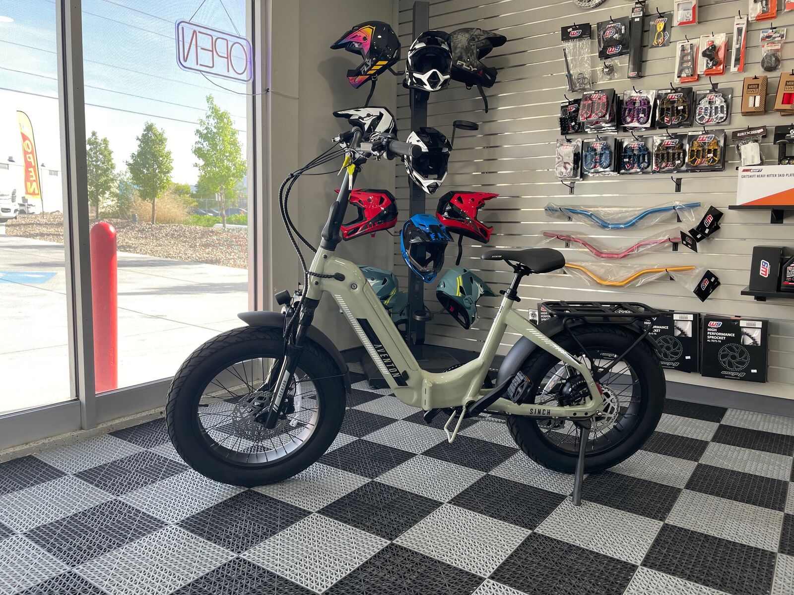 Aventon Sinch 2.5 E Bike