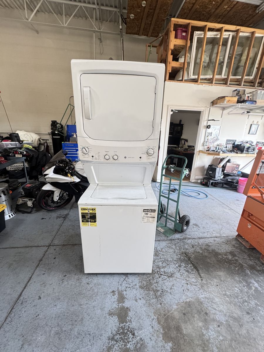 GE WASHER AND GAS DRYER COMBO