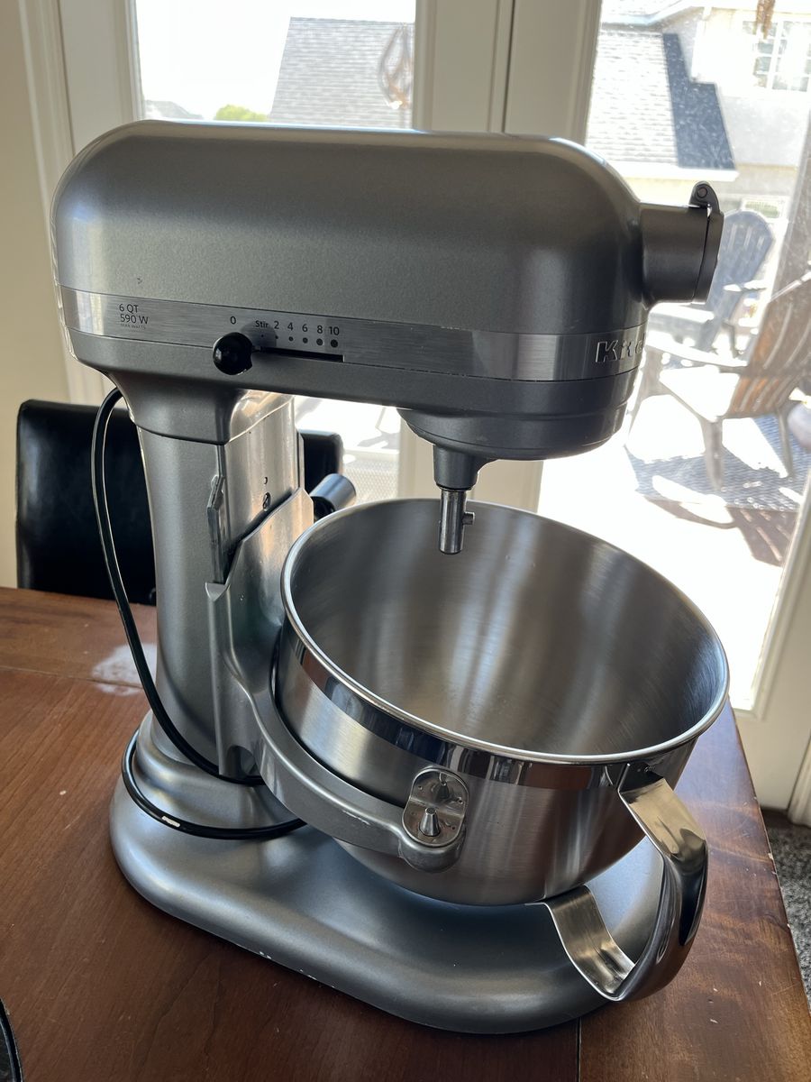 6qt Kitchen Aide Mixer