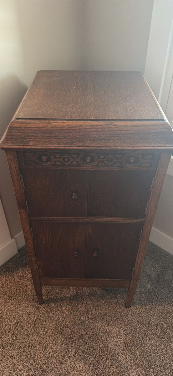 Beautiful Working 1927 Alba Oak Bijou Grand Gramophone
