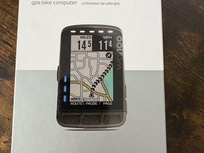 Wahoo Elemnt Roam GPS Bike Computer