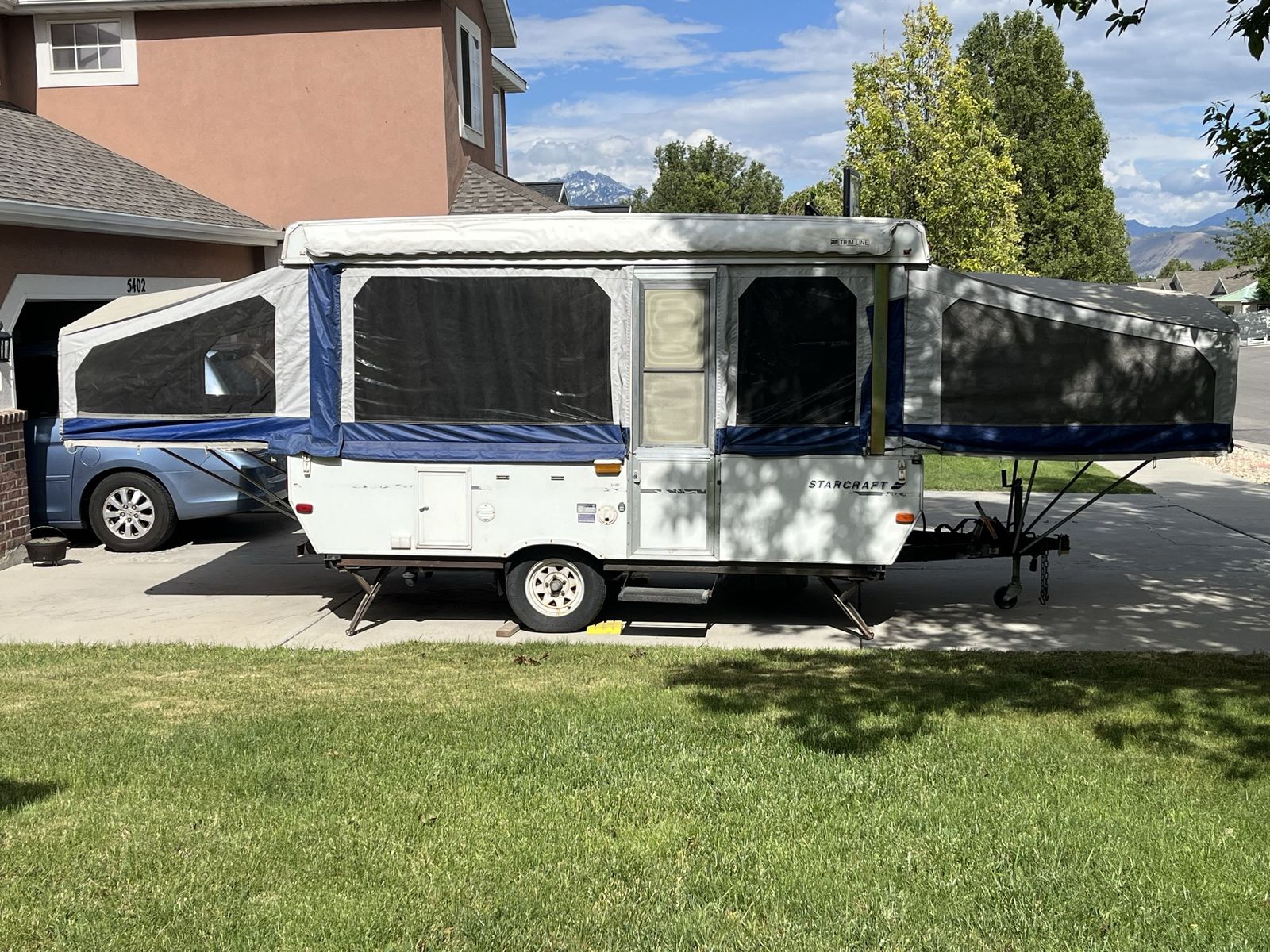 Tent Trailer, super clean, sleeps 5