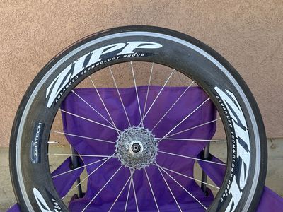 Road bike rear wheel
