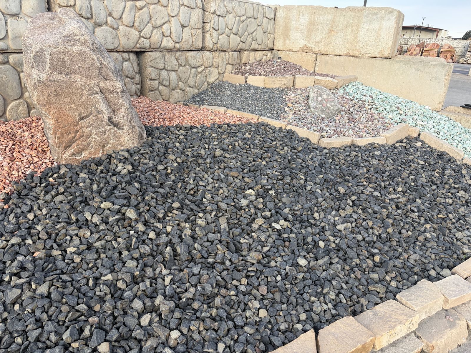 Decorative Landscaping Rocks - Various Colors, Delivered for Landscaping Projects text for pics and bid.