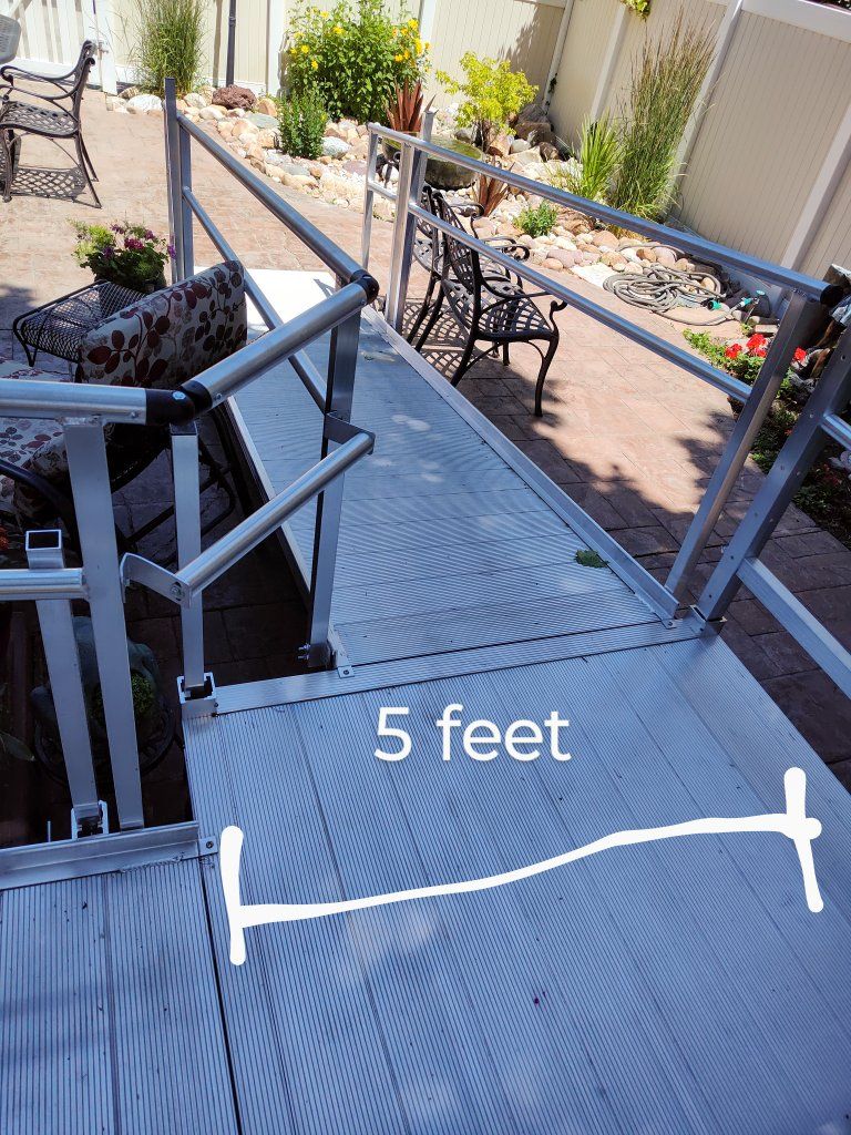 Main image 4