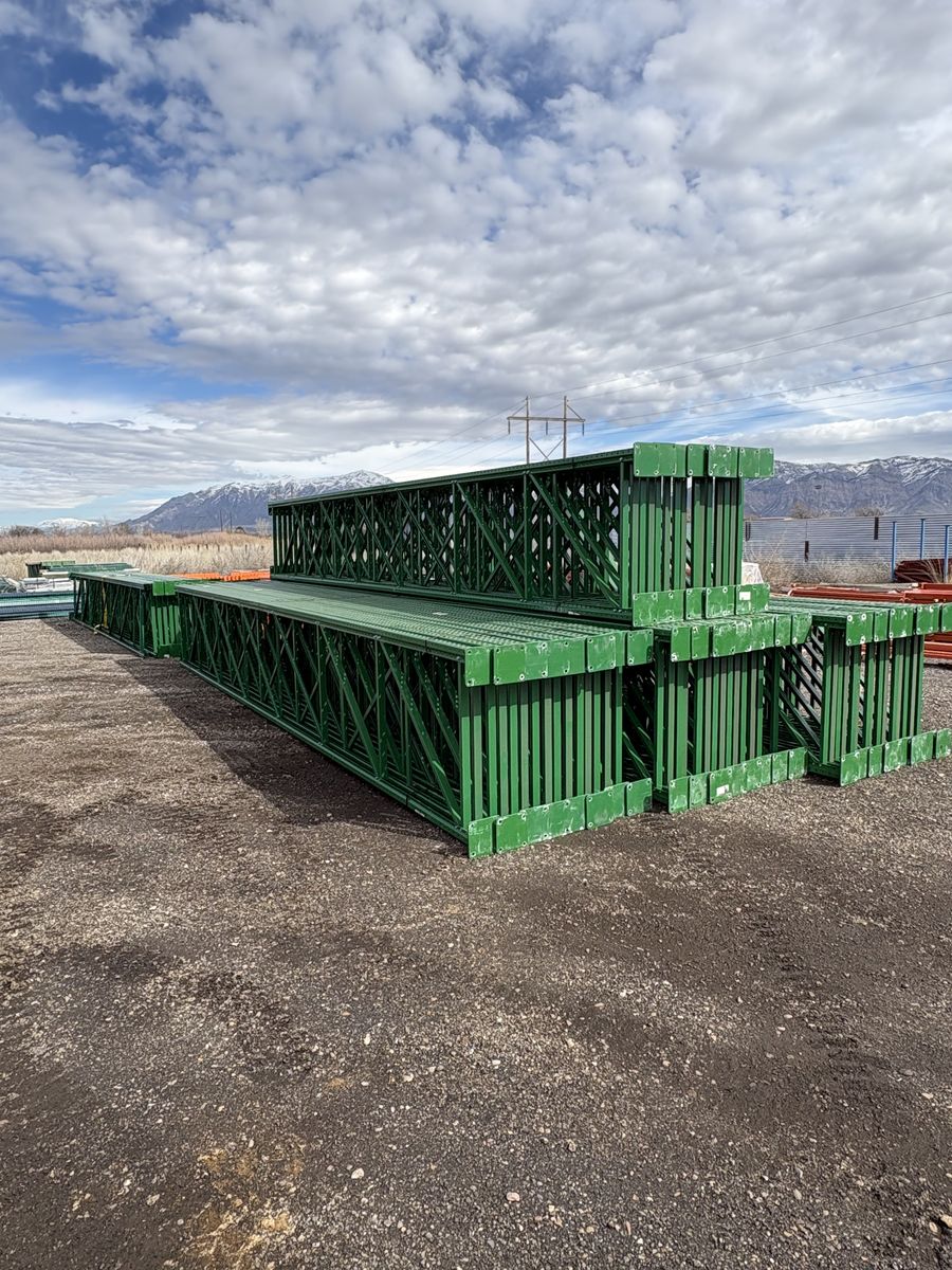 Used Pallet Racking/ Uprights & Beams