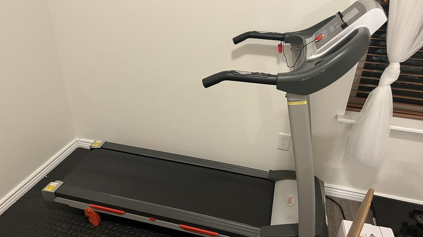 Sunny Health & Fitness SF-T4400 Folding Treadmill
