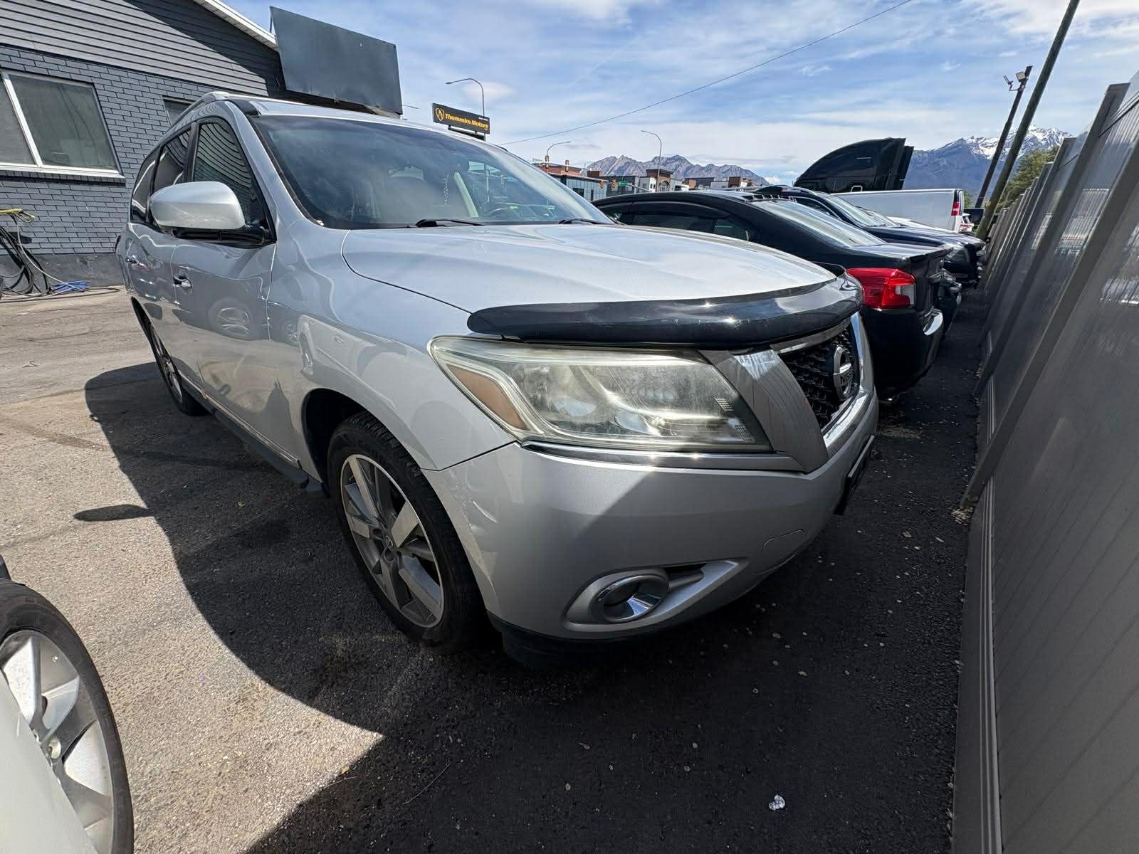 2013 NISSAN PATHFINDER Platinum