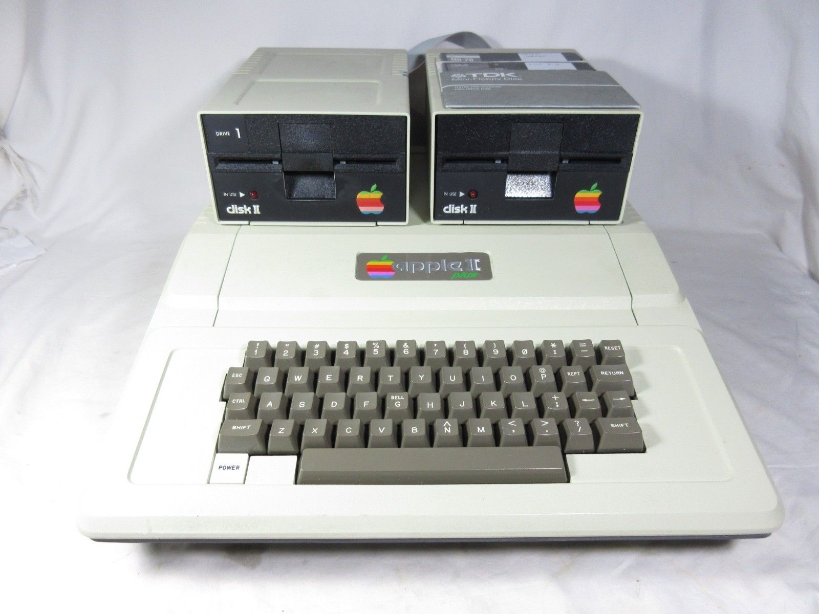 Wanted Apple II+ or Vintage Apple II