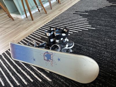 Childrens Snowboard Bindings & Boots