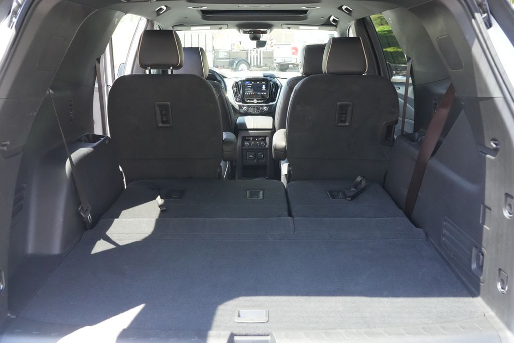 Main image 18