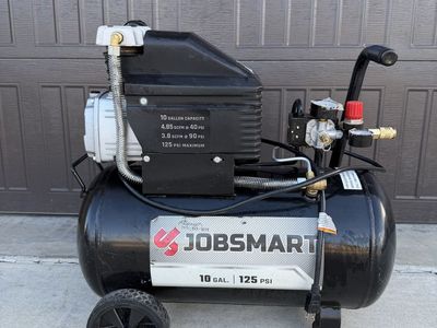 Like New 125 PSI Compessor