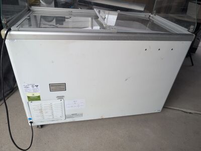 Commercial Ice cream freezer