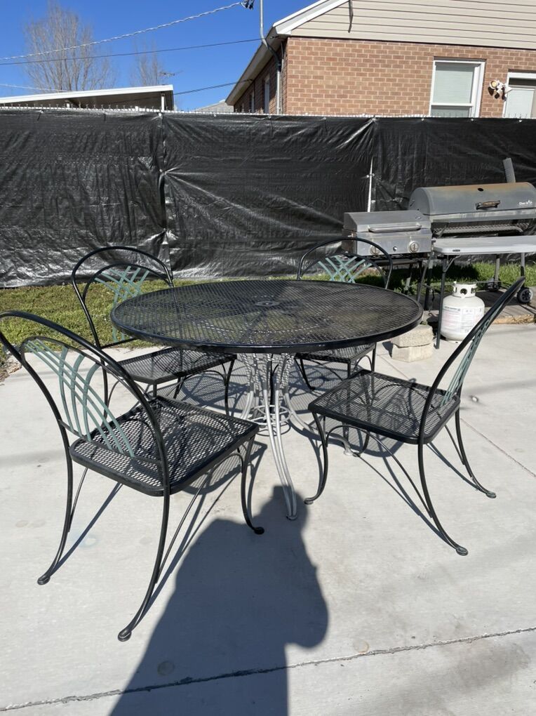 Patio Set