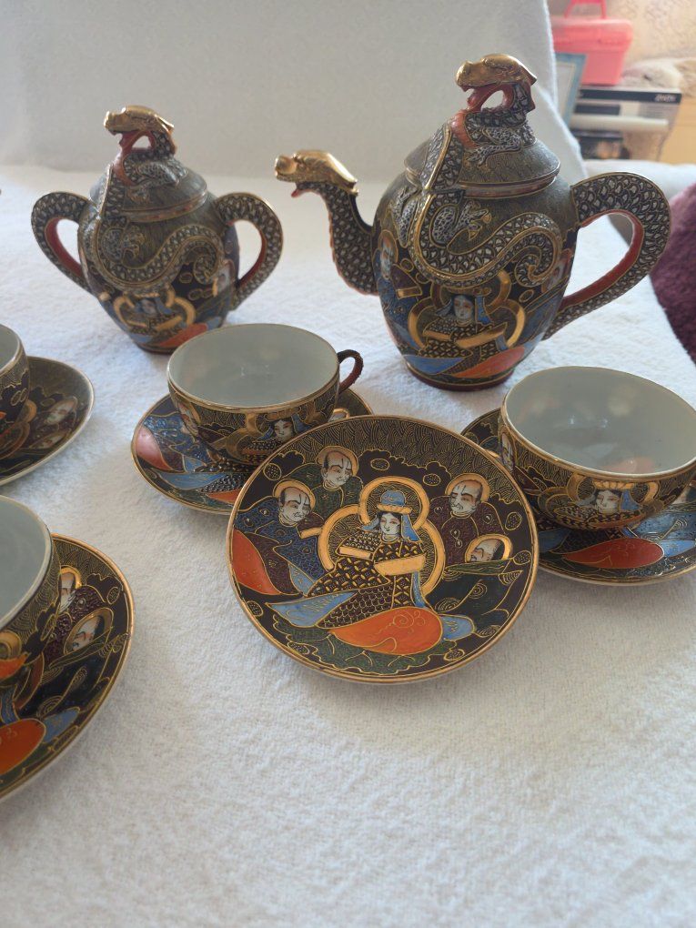 Main image 8
