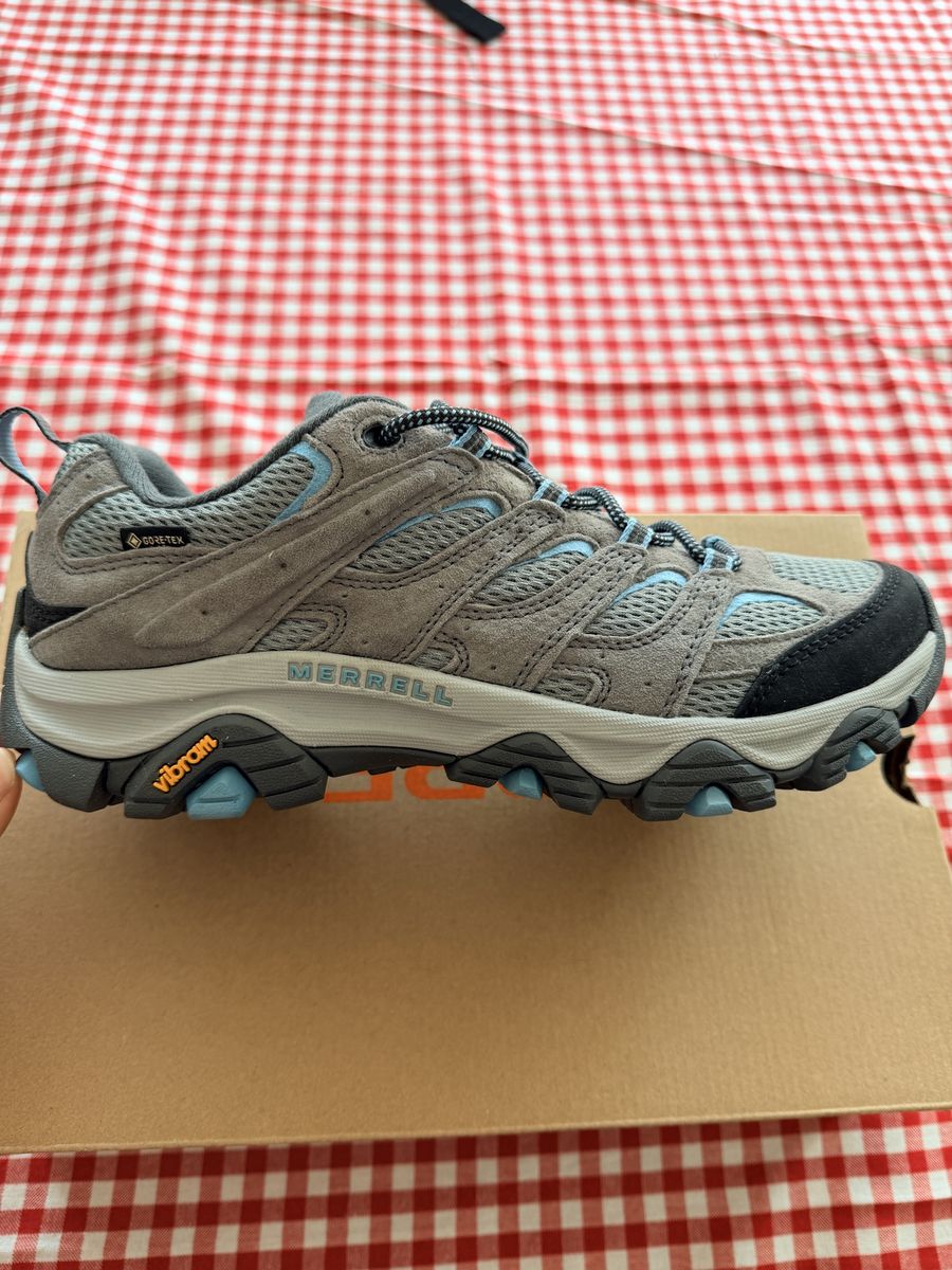 Merrell Moab 3 GTX Women's Size 10 Wide Hiking Shoes Waterproof Gore-Tex Grey