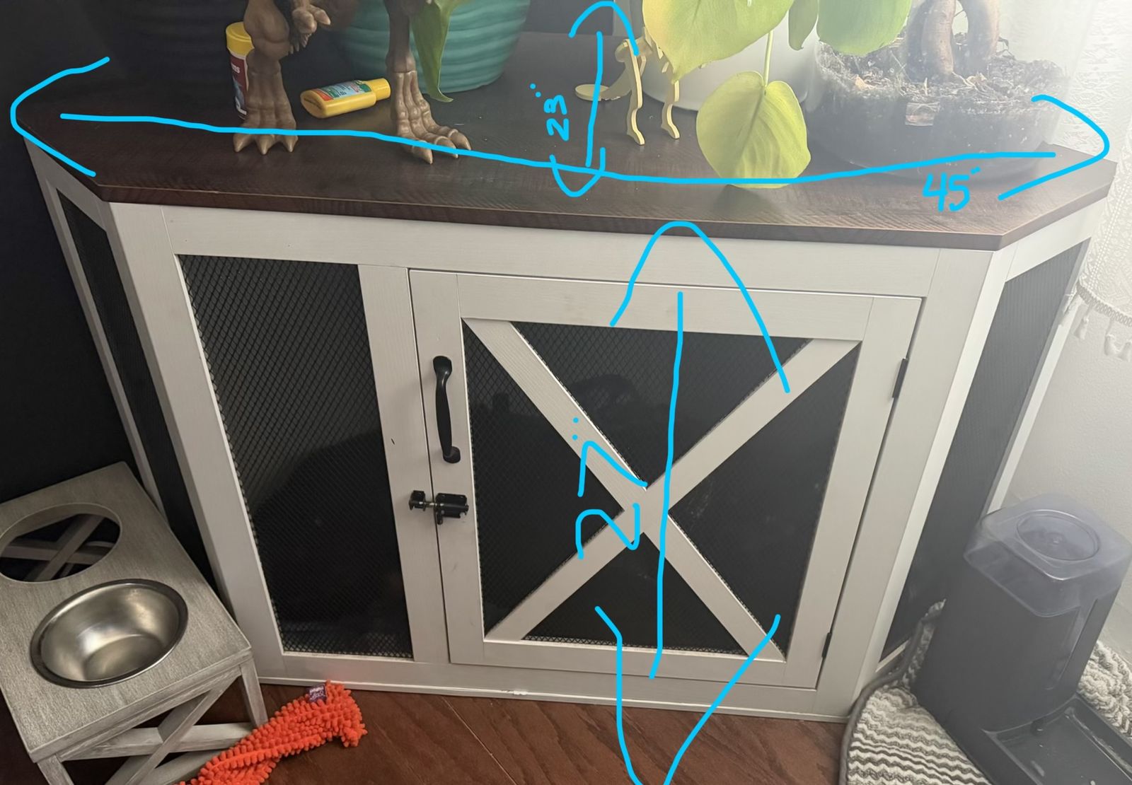 Main image 4