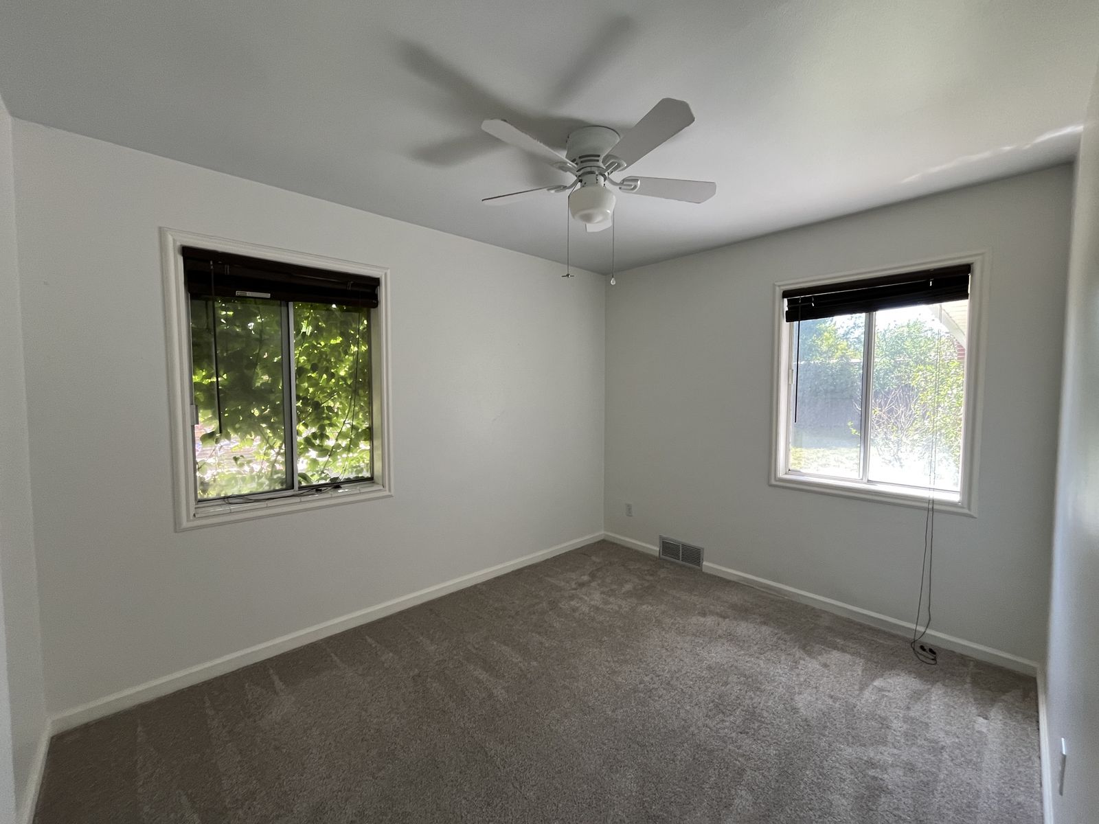 Rooms For Rent ($650/$750 util included)