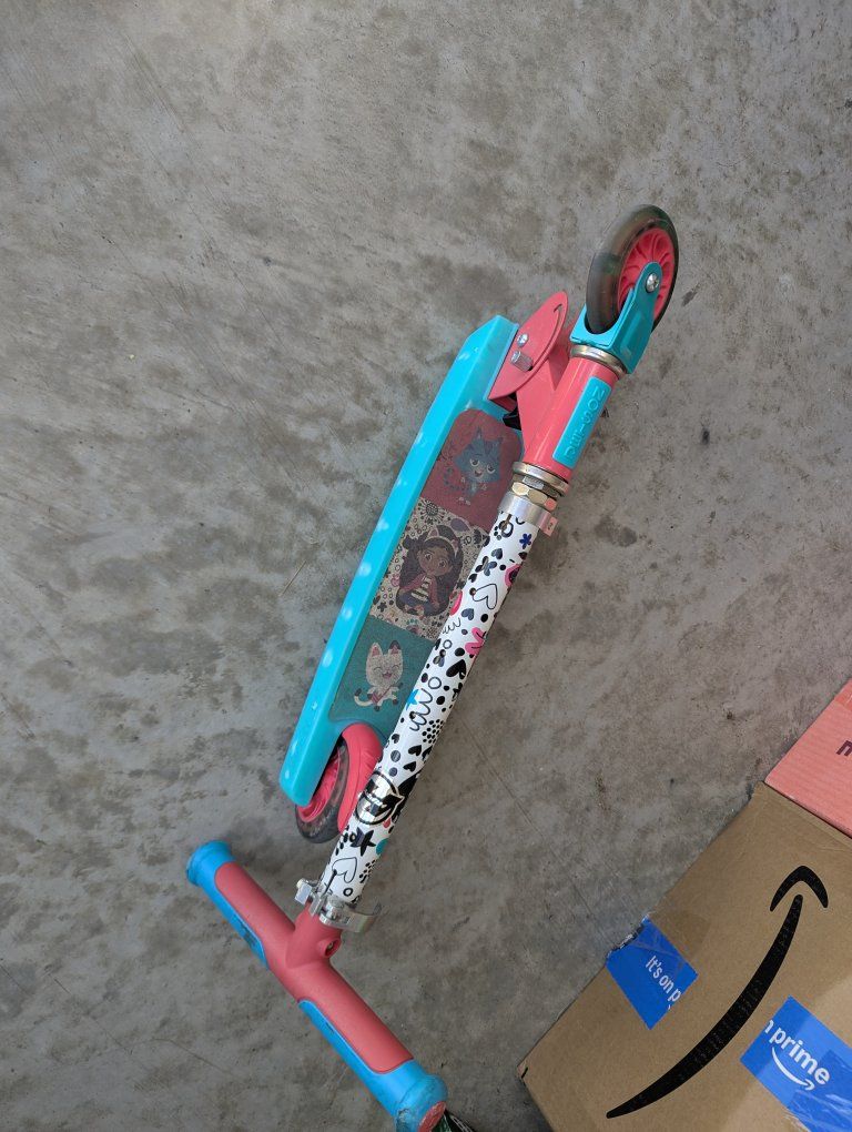 Main image 2