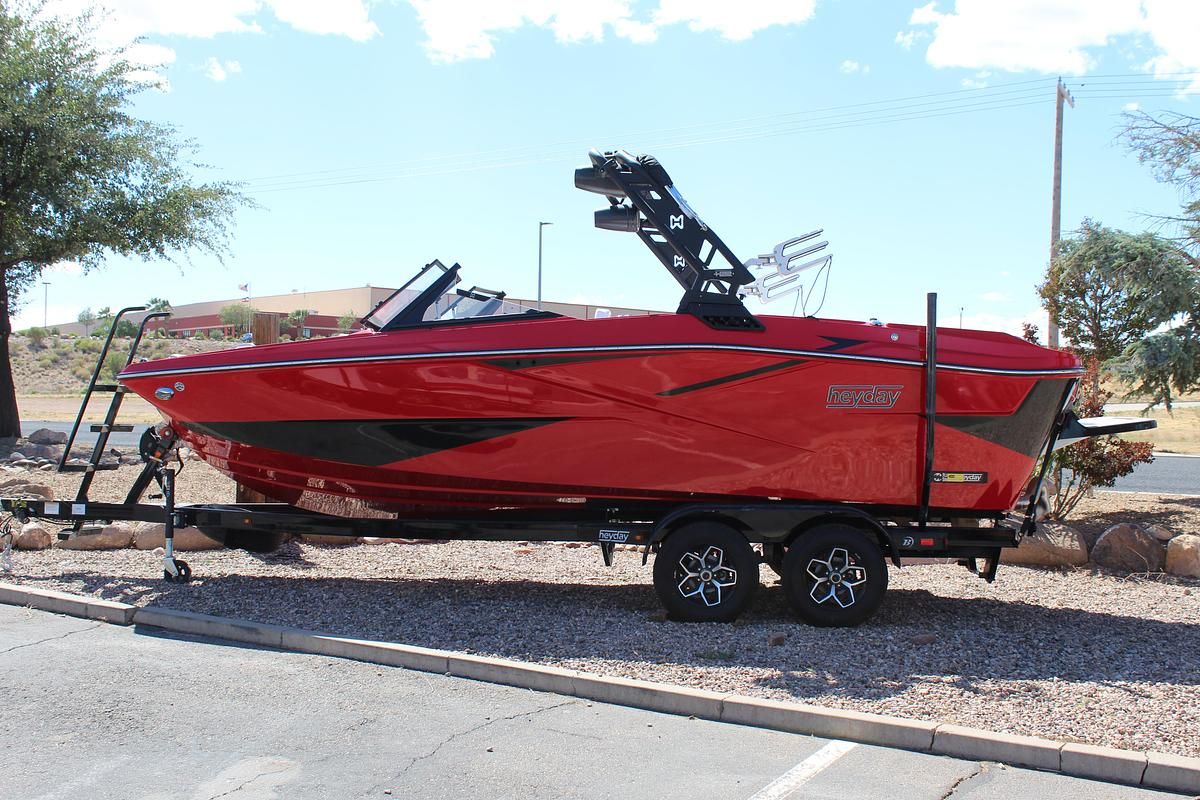 2026 Heyday Wake Boats H22