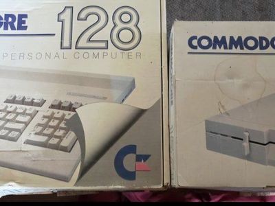 Commodore 128 w/disc drive for sale